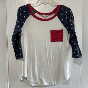 Moa Moa American flag baseball tee size small - great condition